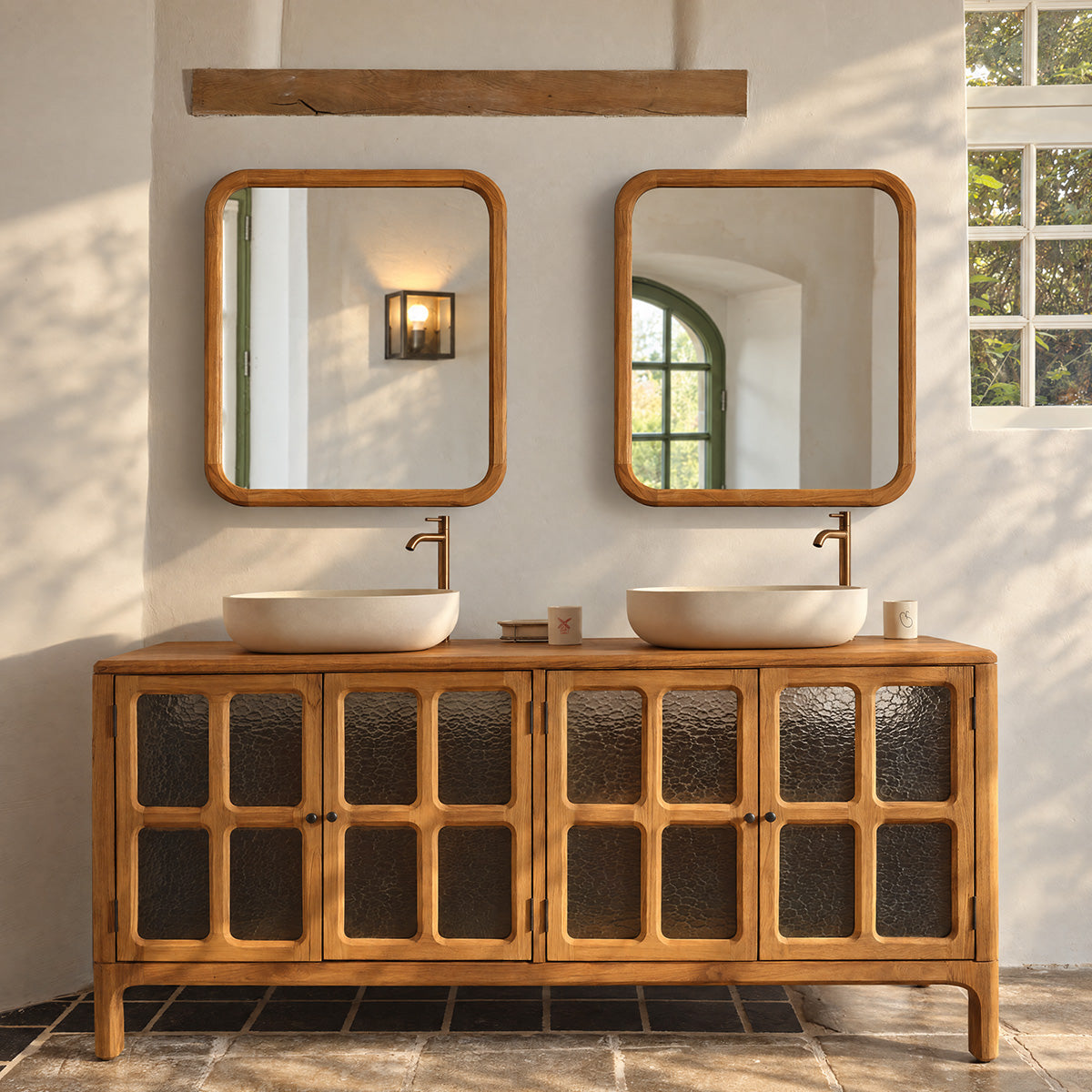 MSV0012-meuble_sous_vasque_en_teck_recycle_180_cm-01.jpg
