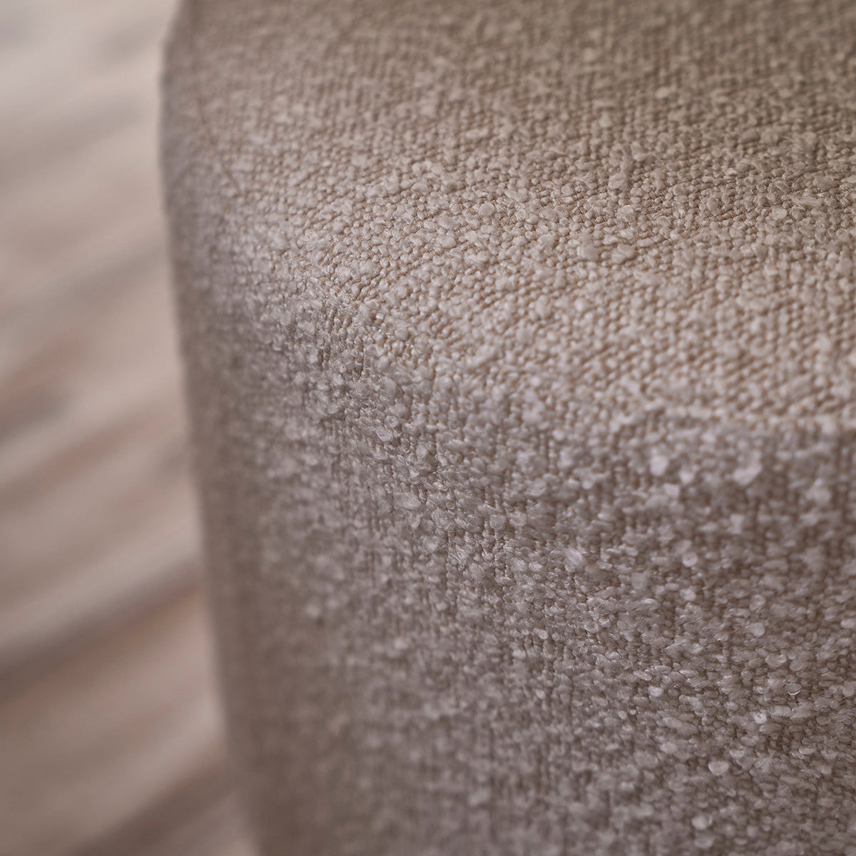 SERENE - Pouf en teck massif et tissu bouclette blanc Ø38 cm