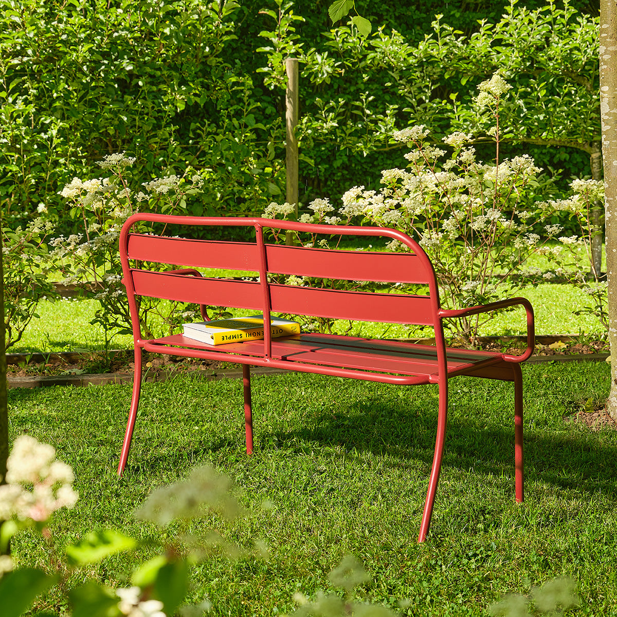 BDJ0010-banc_de_jardin_en_aluminium_framboise-03.jpg