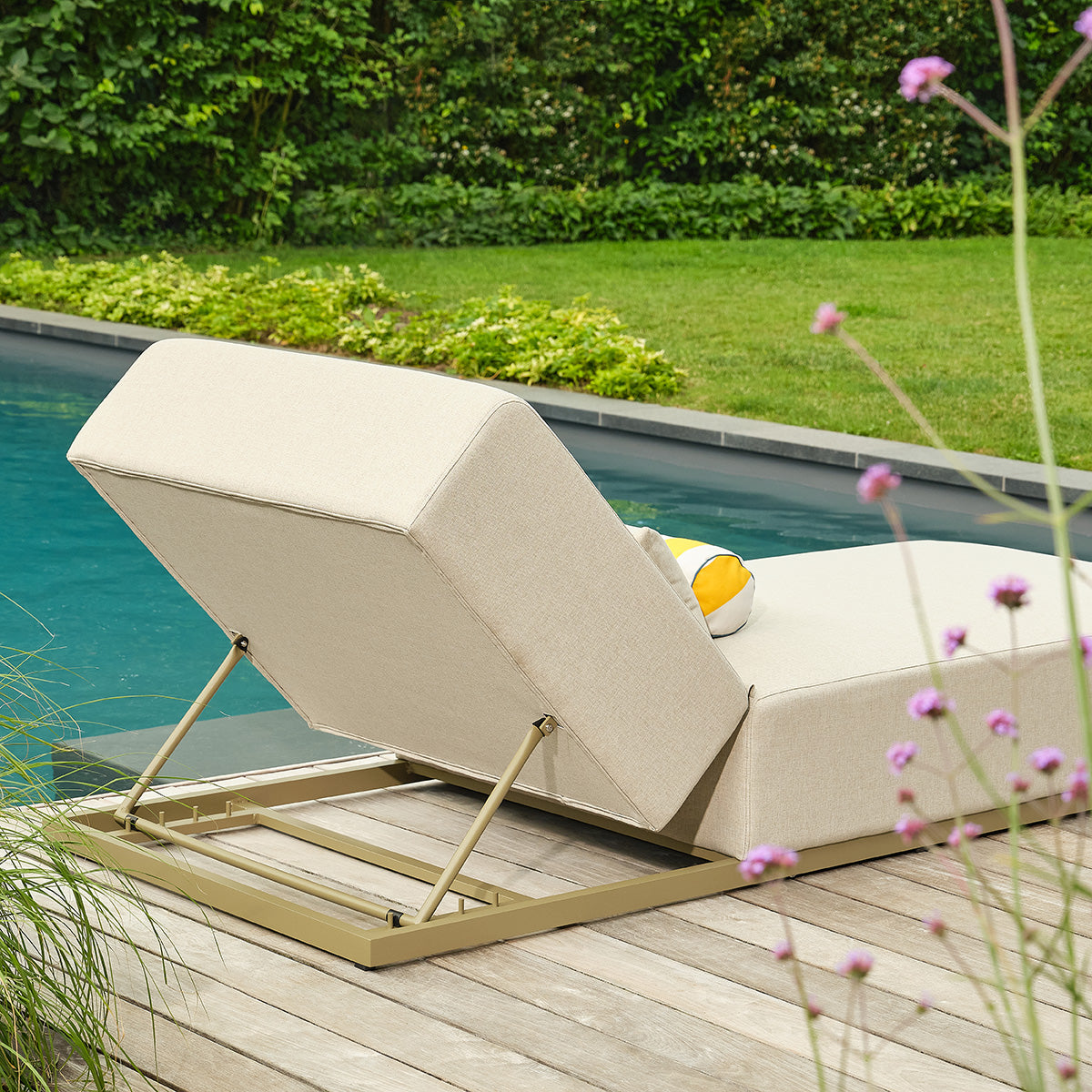 BSS0007-bain_de_soleil_en_aluminium_kaki_clair-05.jpg