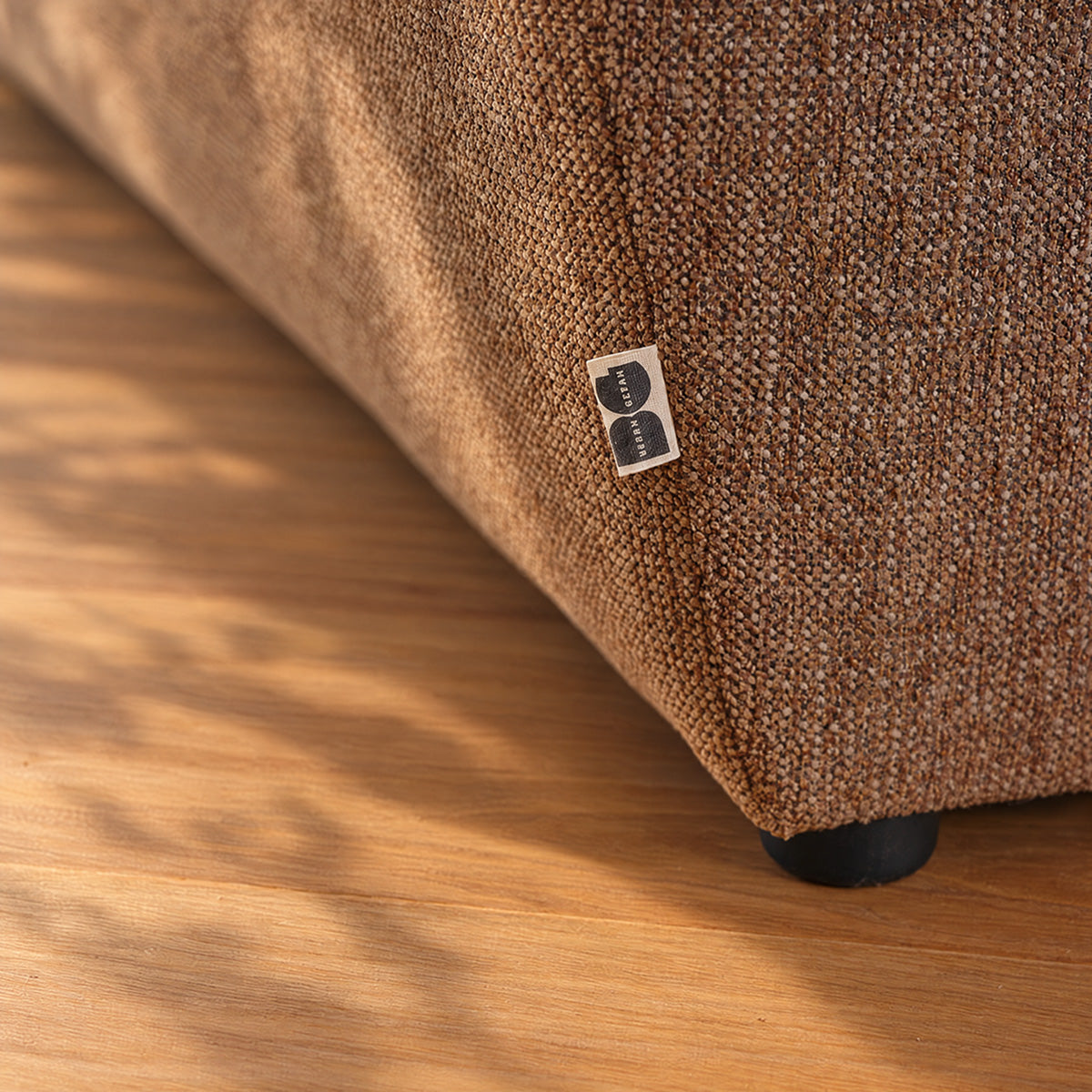 CAN0077-canape_dangle_modulable_3_places_en_tissu_texture_marron_clair_chine___meridienne_gauche-06.jpg