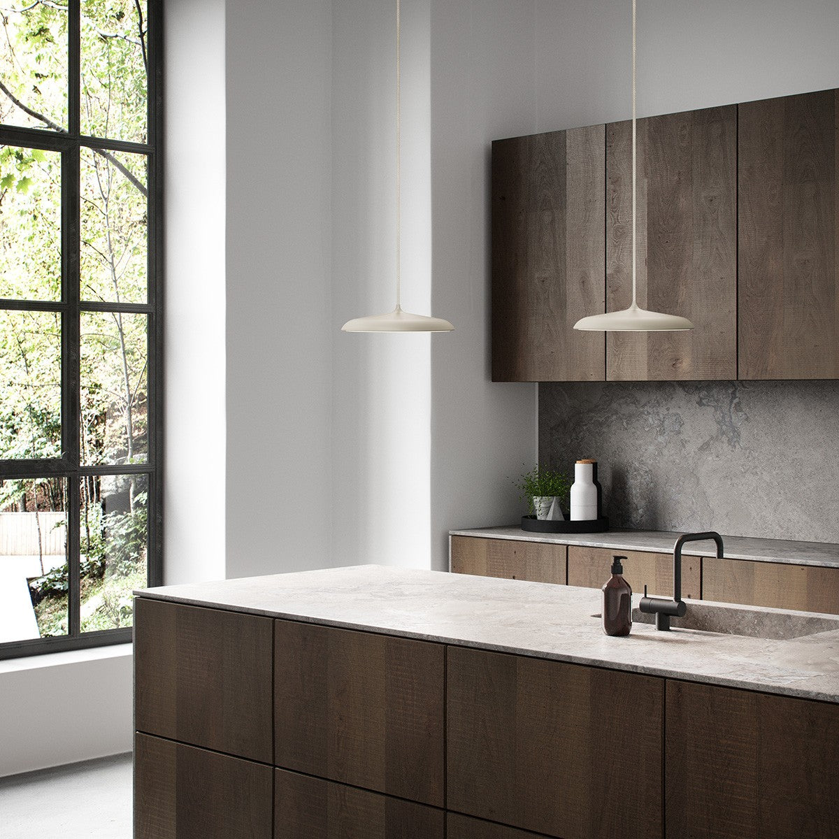 LUM0001-suspension_en_metal_o_25_cm_beige-01.jpg