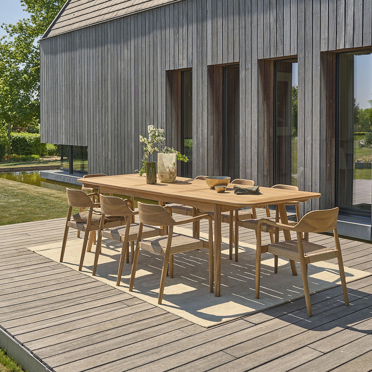 SDJ0012-salon_de_jardin_en_teck_massif_extensible_6_8_pers-08.jpg