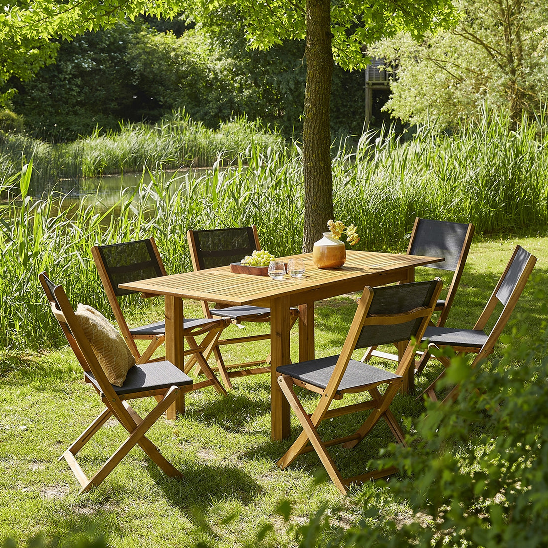 HANOÏ - Salon de jardin en acacia extensible 6/8 pers.