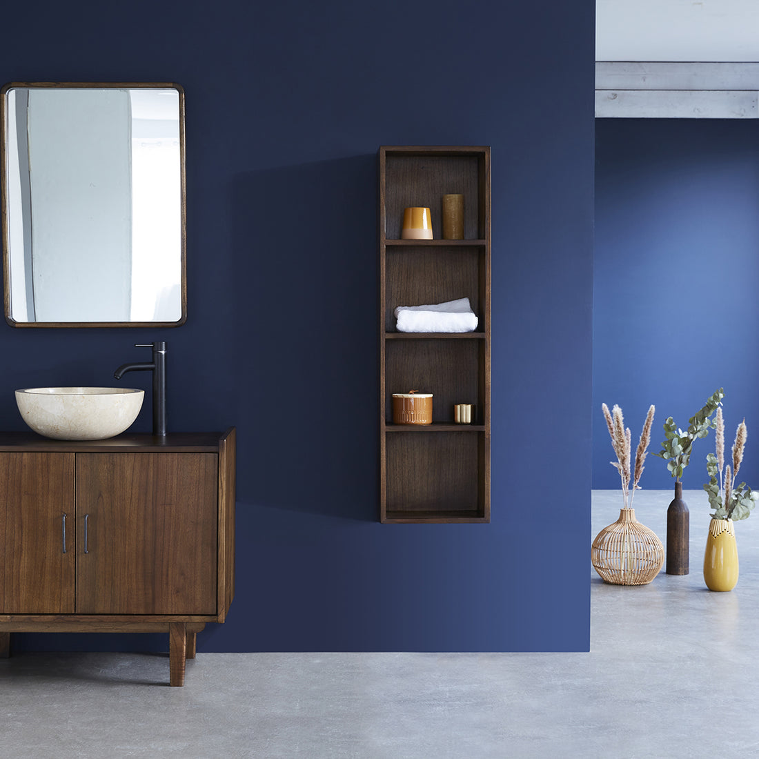 VINTAGE - Colonne de salle de bain en mindi massif suspendue 120 cm