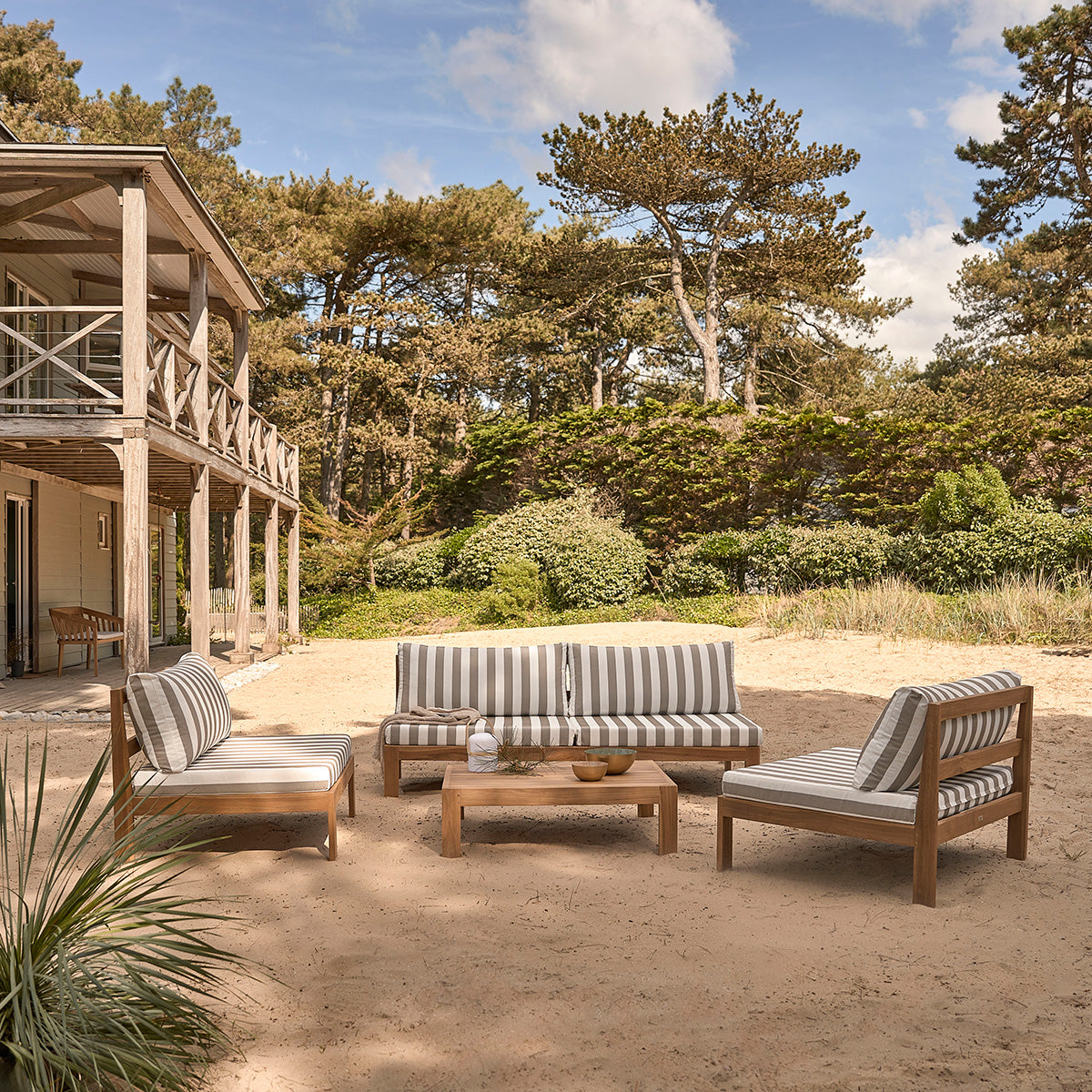PALMA - Fauteuil de jardin en teck massif rayé
