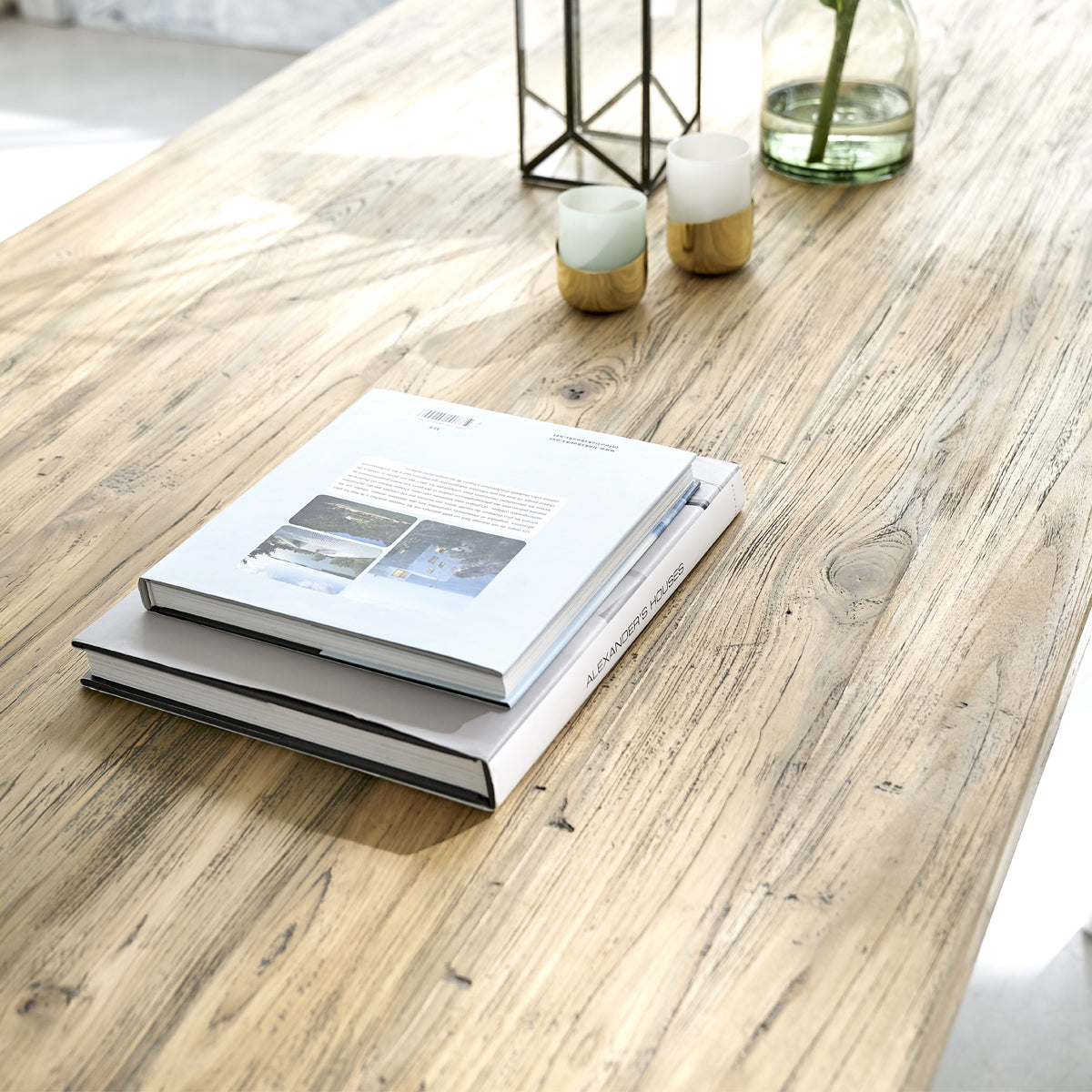 CARGO - Table en teck massif recyclé extensible 12 pers.