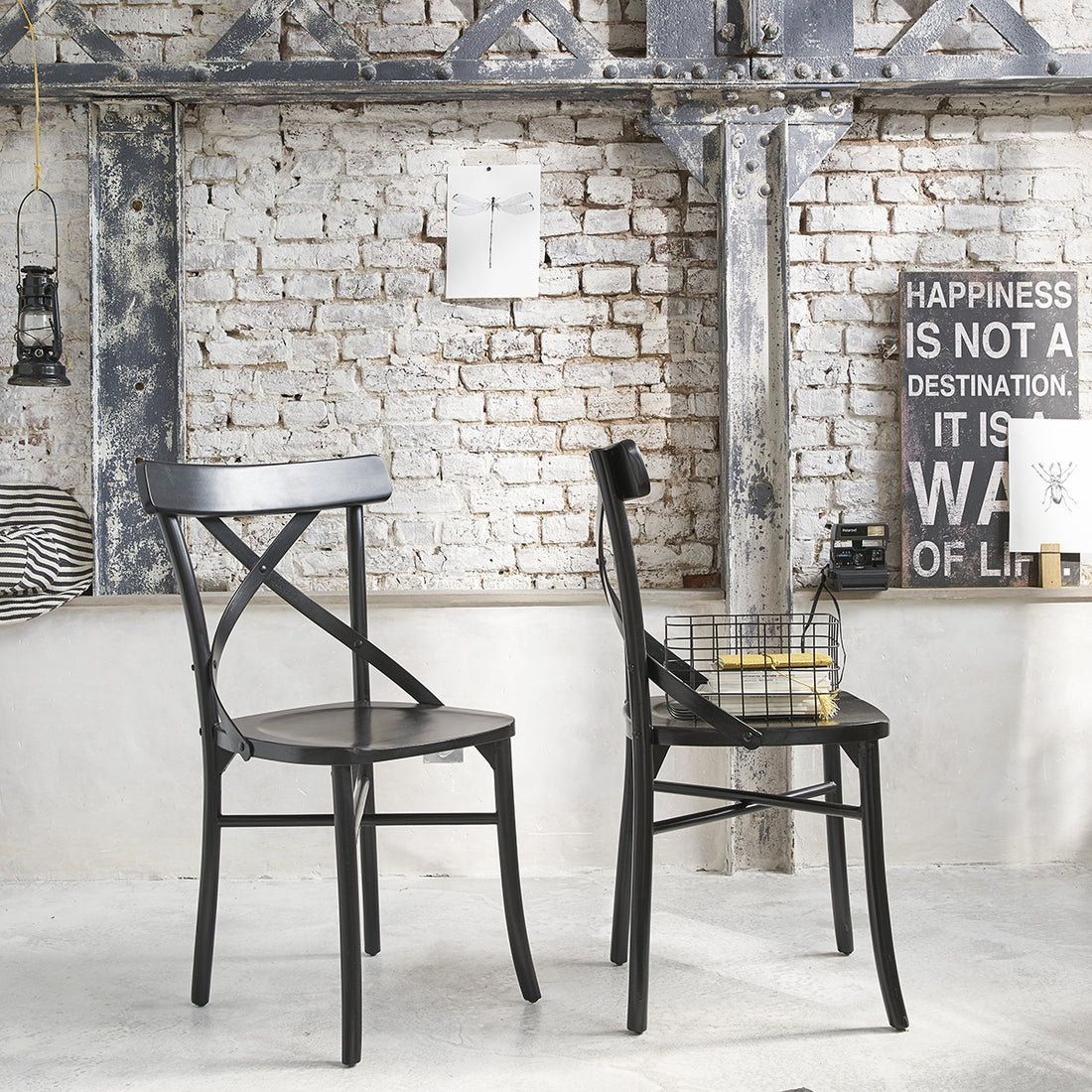 LONDRES - Lot de 2 chaises bistrot en acajou massif et rotin noires