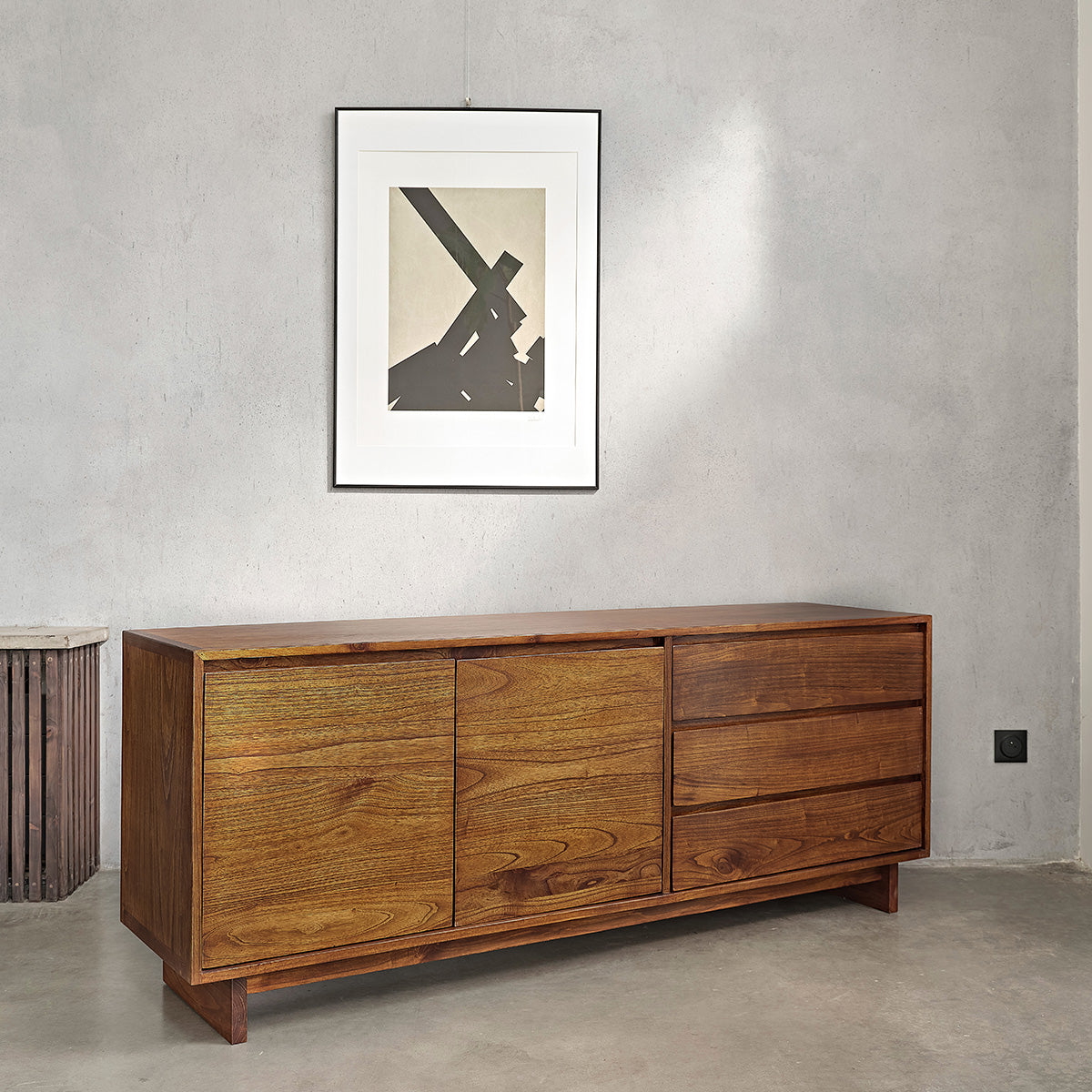 MILO - Commode en mindi massif finition noyer 180 cm
