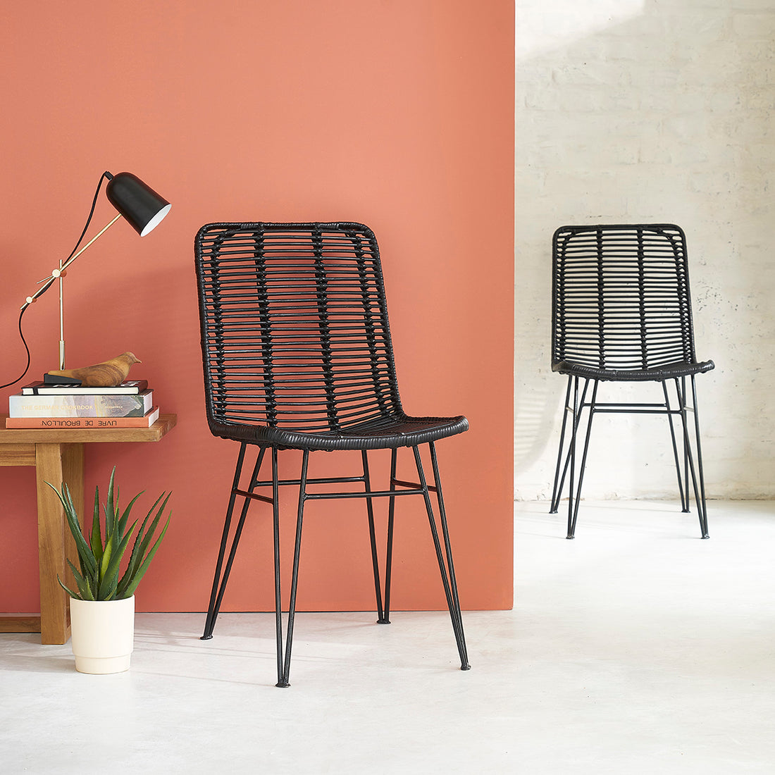 BOHEMA - Lot de 2 chaises en rotin et métal noires