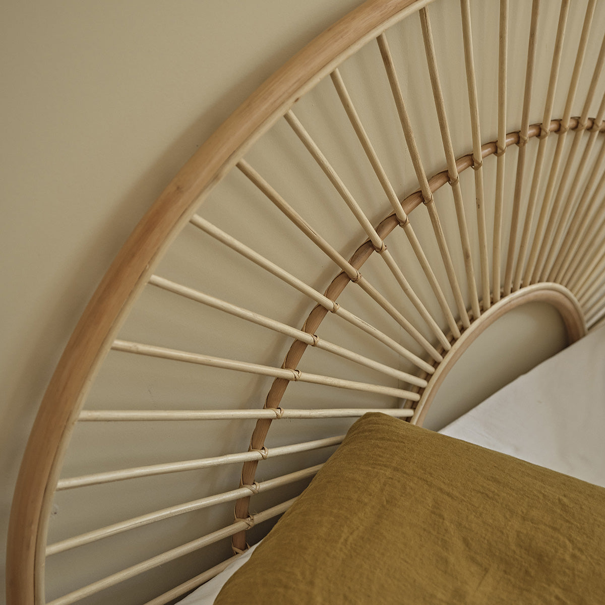 BOHO - Tête de lit arrondie en rotin 160 cm