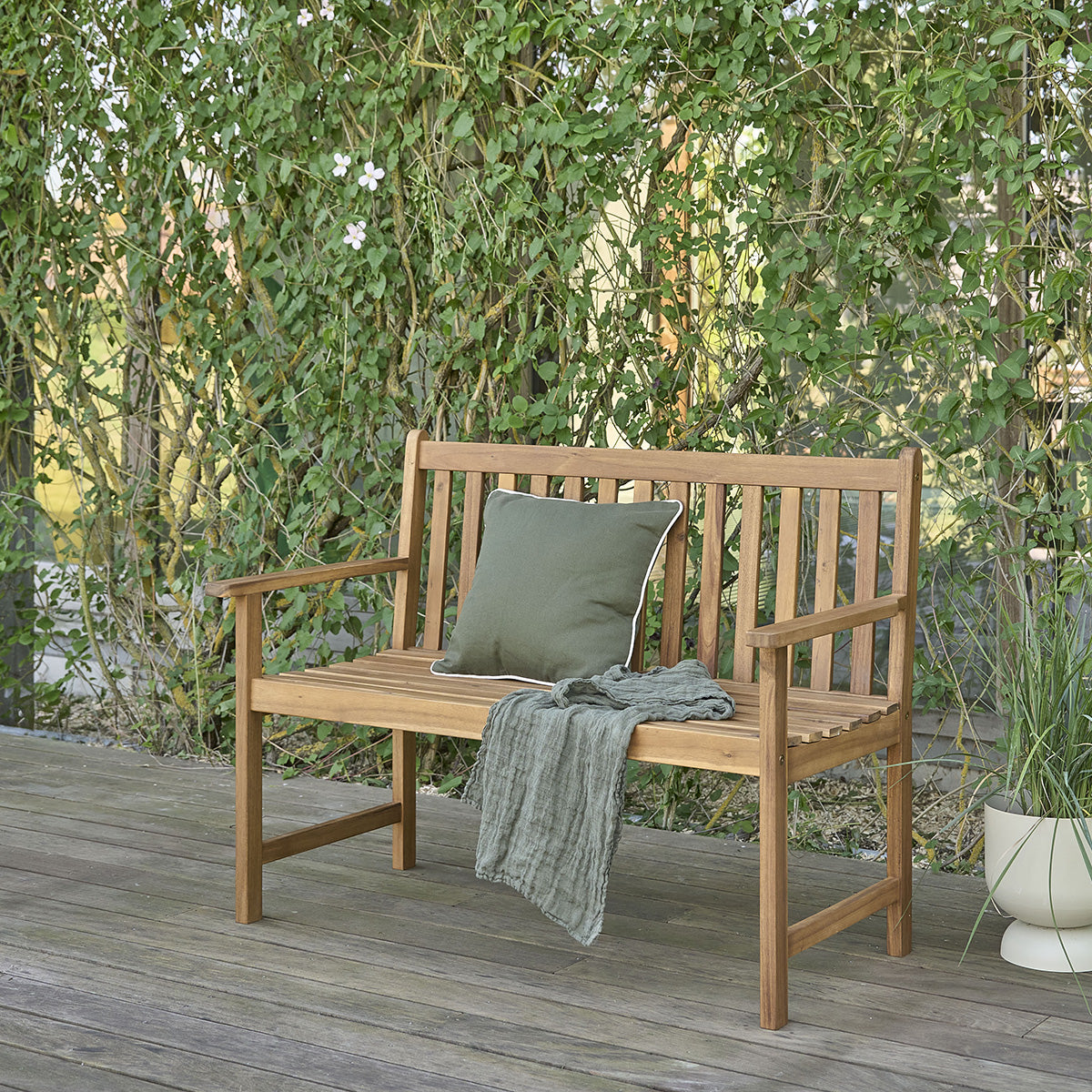 HANOÏ - Banc de jardin en acacia massif 120 cm
