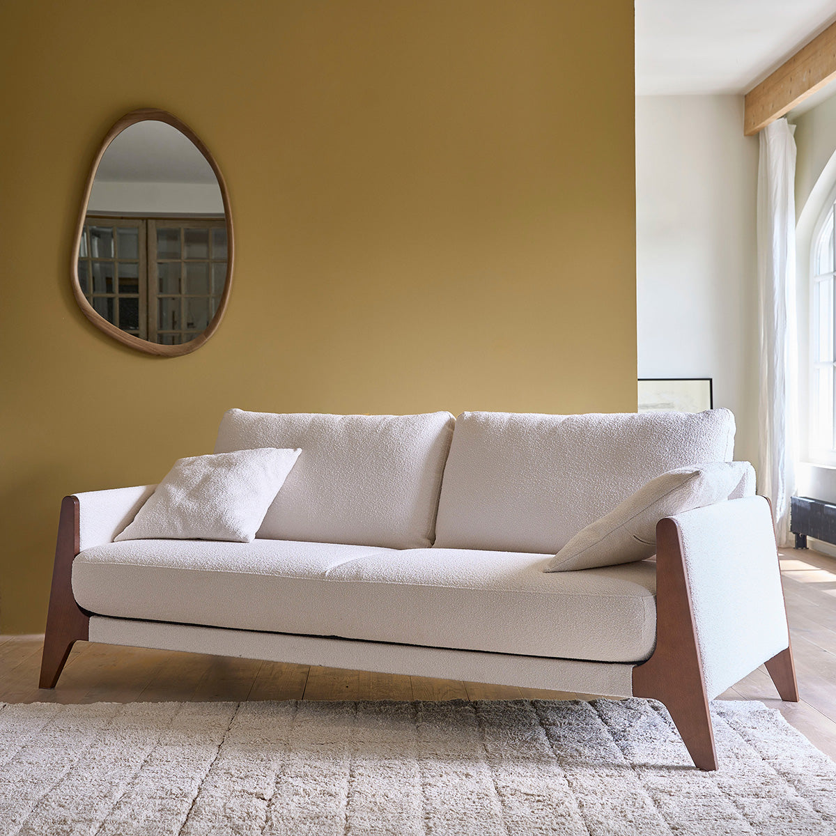 ONDINE - Canapé droit 3 places en bois massif et tissu bouclette blanc