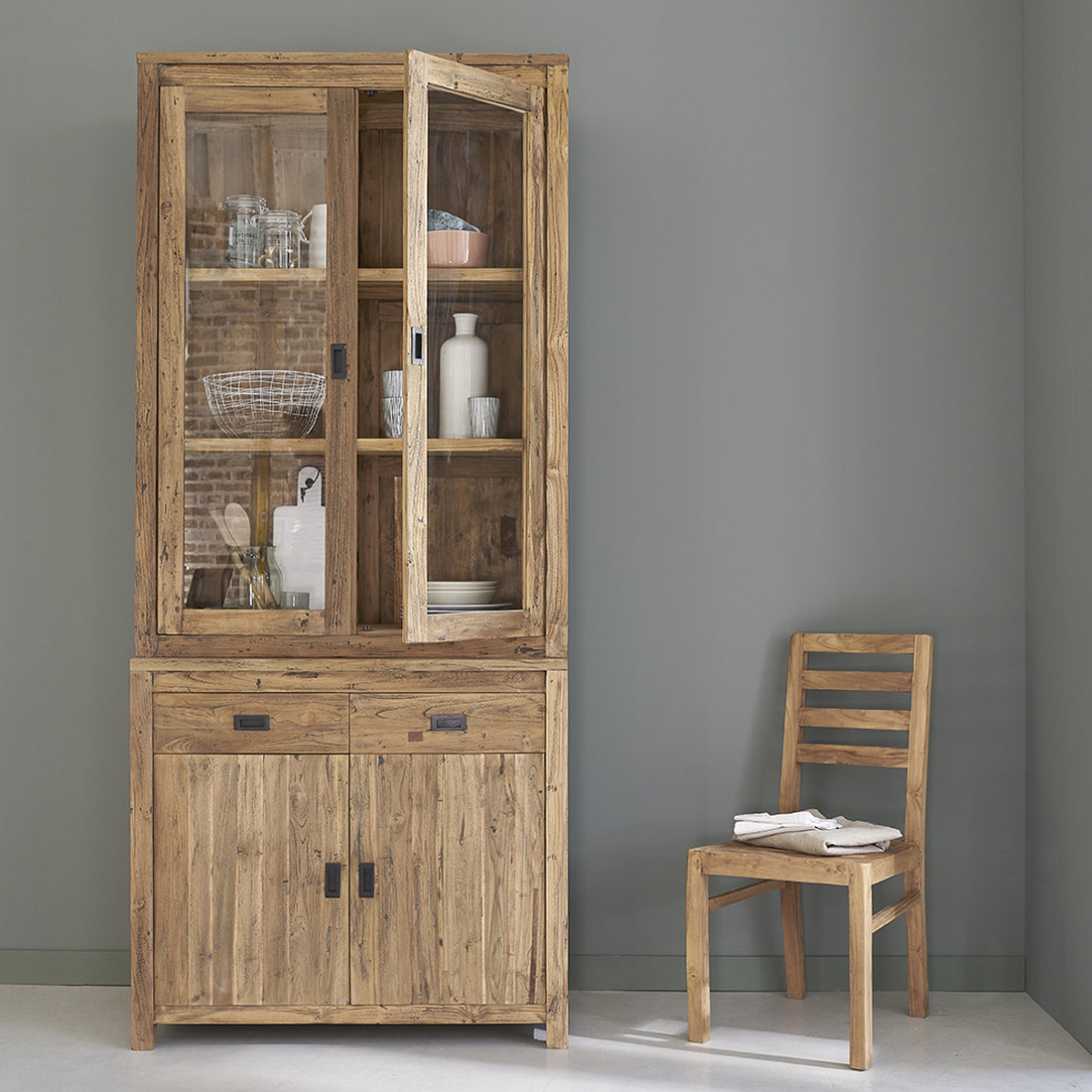 CARGO - Vaisselier en teck massif recyclé 100 cm