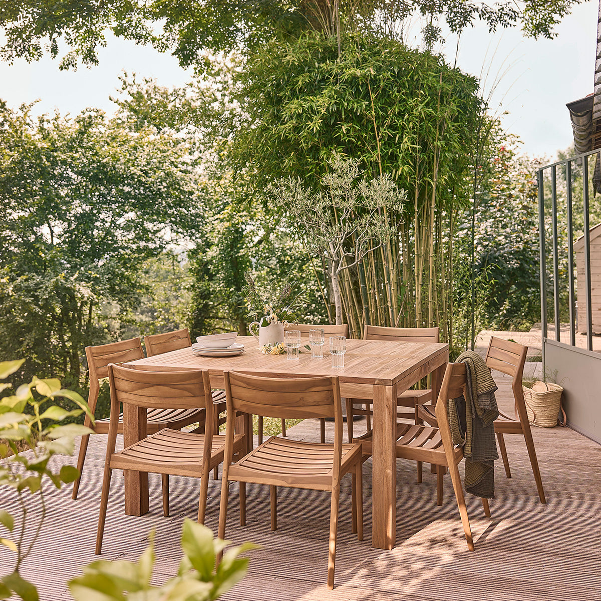 MALTE - Table de jardin en teck massif 8 pers.