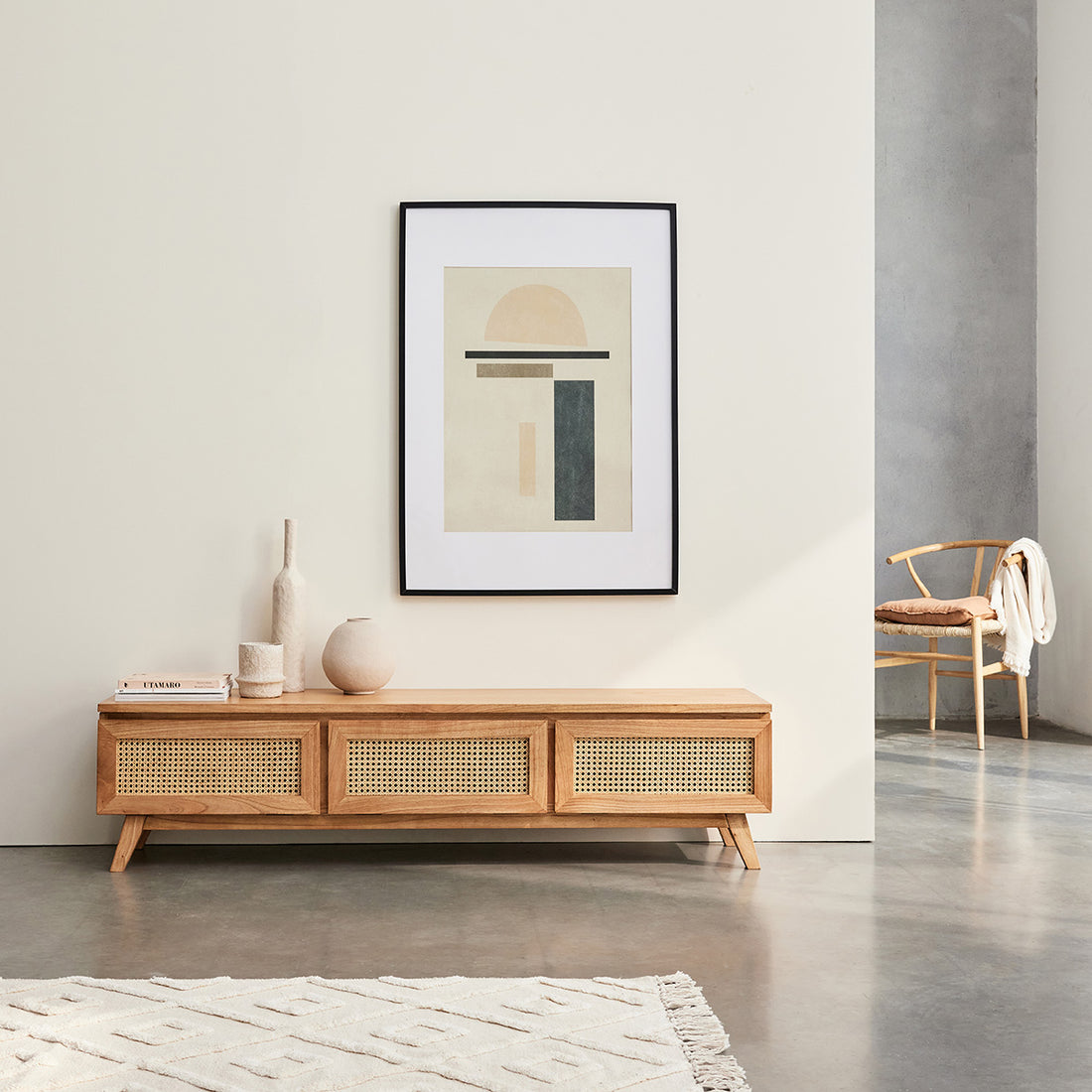 ISÉE - Meuble TV en mindi massif et cannage 160 cm