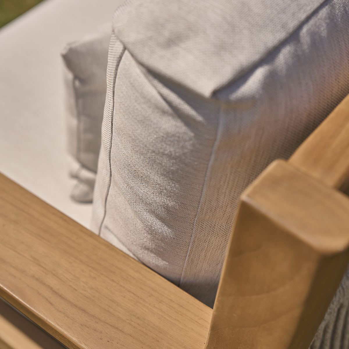 MAORA - Canapé de jardin en teck massif