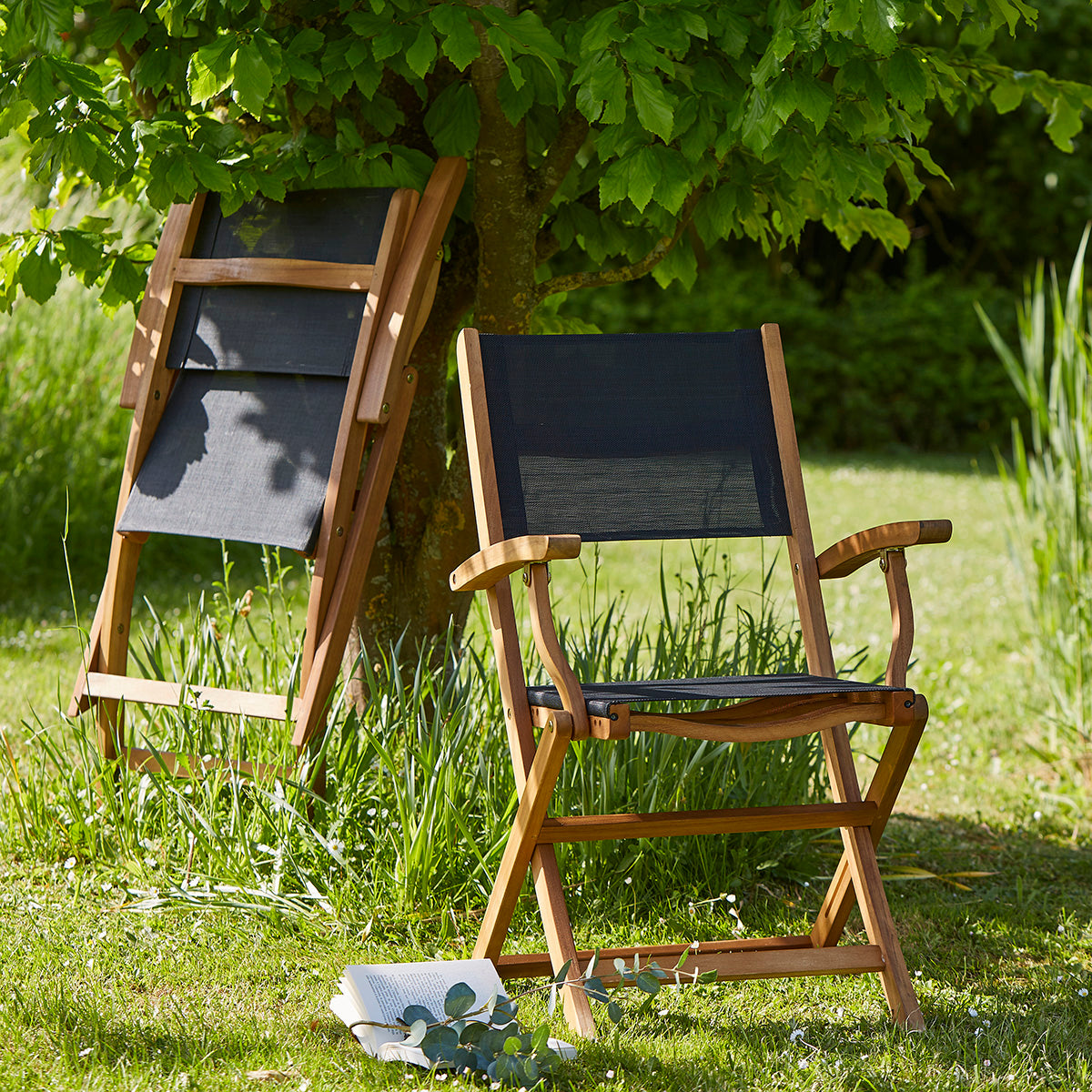 HANOÏ - Fauteuil de jardin en acacia massif et textilène noir