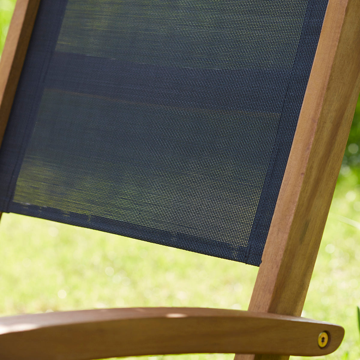 HANOÏ - Fauteuil en acacia massif et textilène noir (lot de 2)