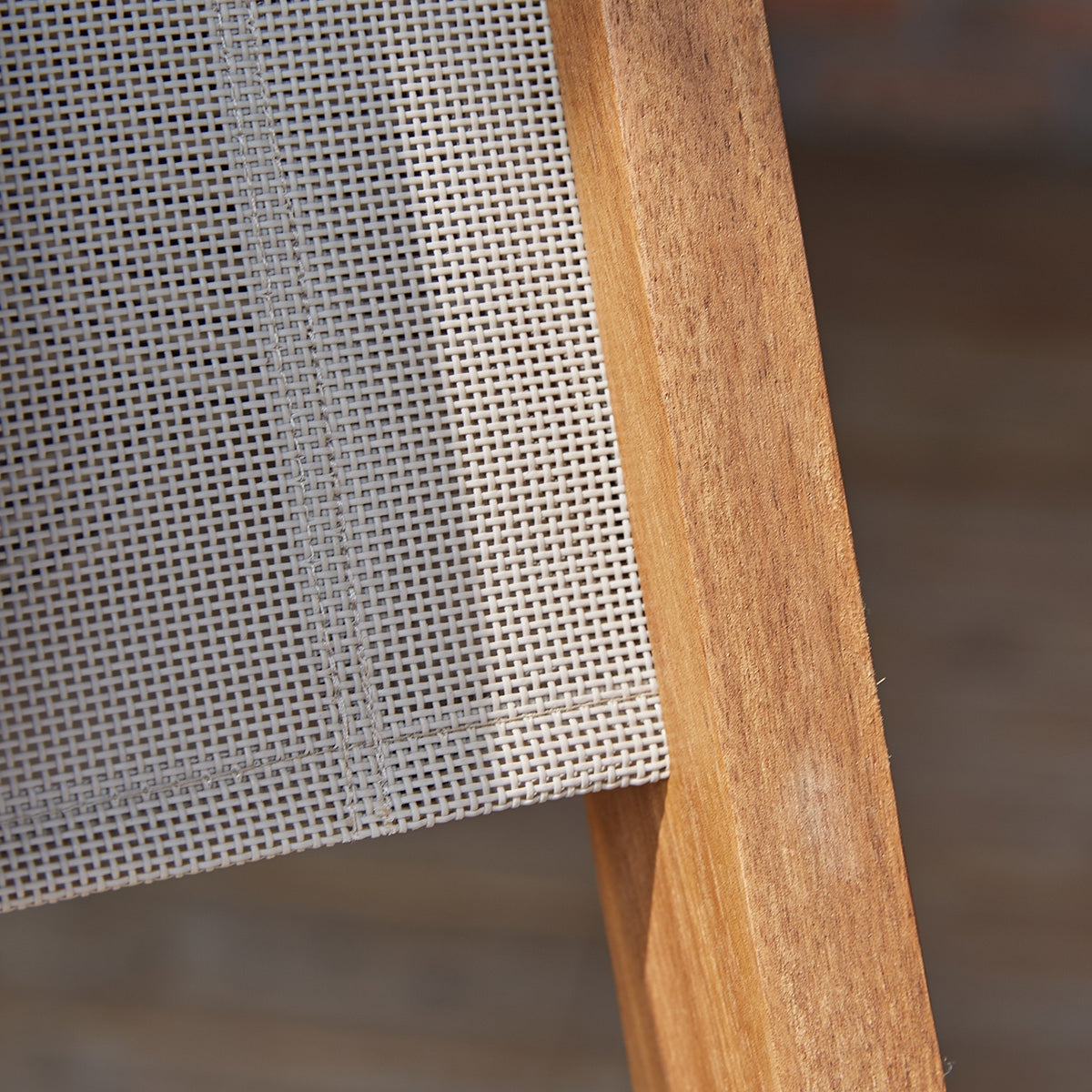 HANOÏ - Salon de jardin en acacia extensible 6 pers.