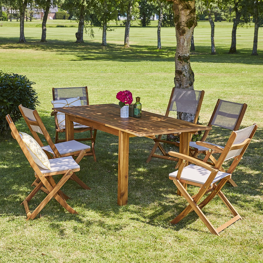 HANOÏ - Salon de jardin en acacia FSC® extensible 6 pers.