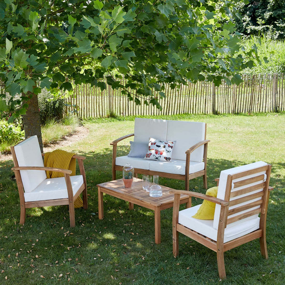 HANOÏ - Salon de jardin en acacia massif FSC® 4 pers.