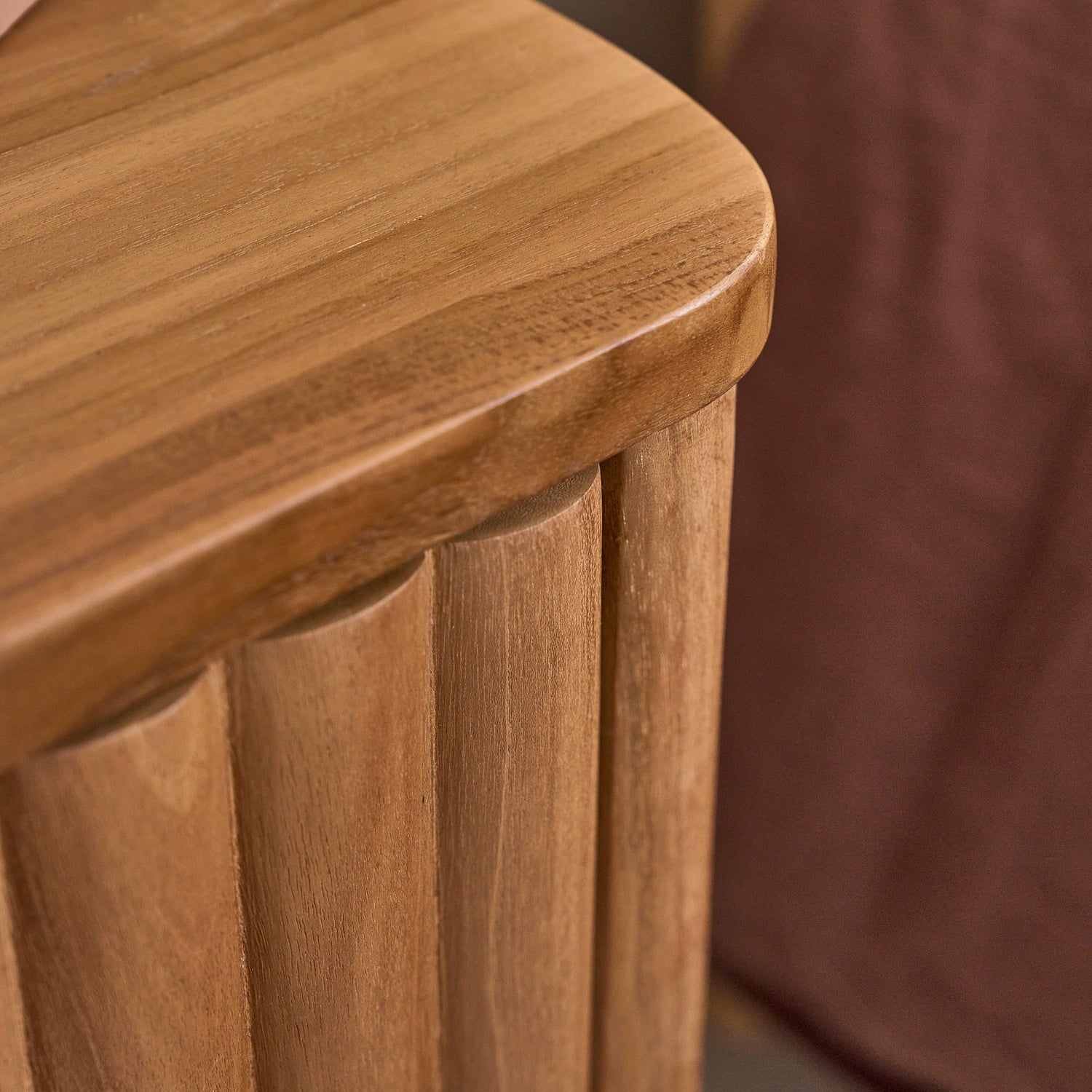 BELIZE - Table de chevet suspendue en bois de teck 45 cm