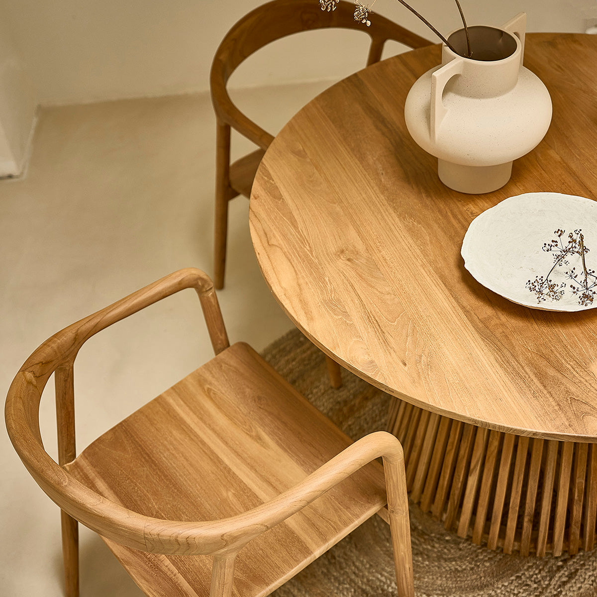 VICTORIA - Table en teck massif ronde 4 pers.