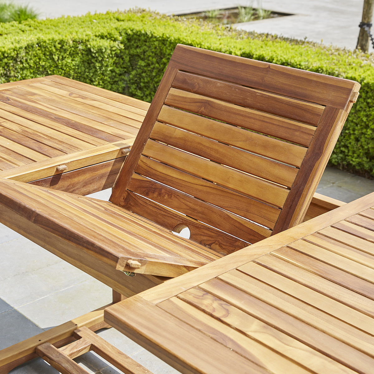 23H-table_de_jardin_en_teck_huile_massif_extensible_8_10_pers-04.jpg