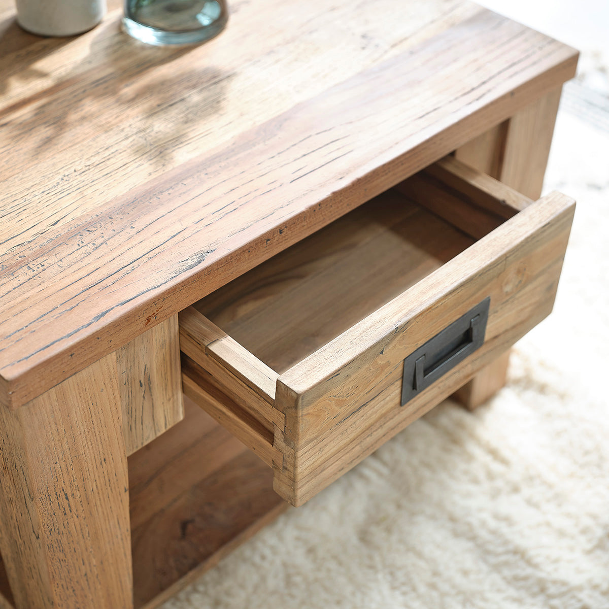 CARGO - Table basse en teck massif recyclé 60 cm