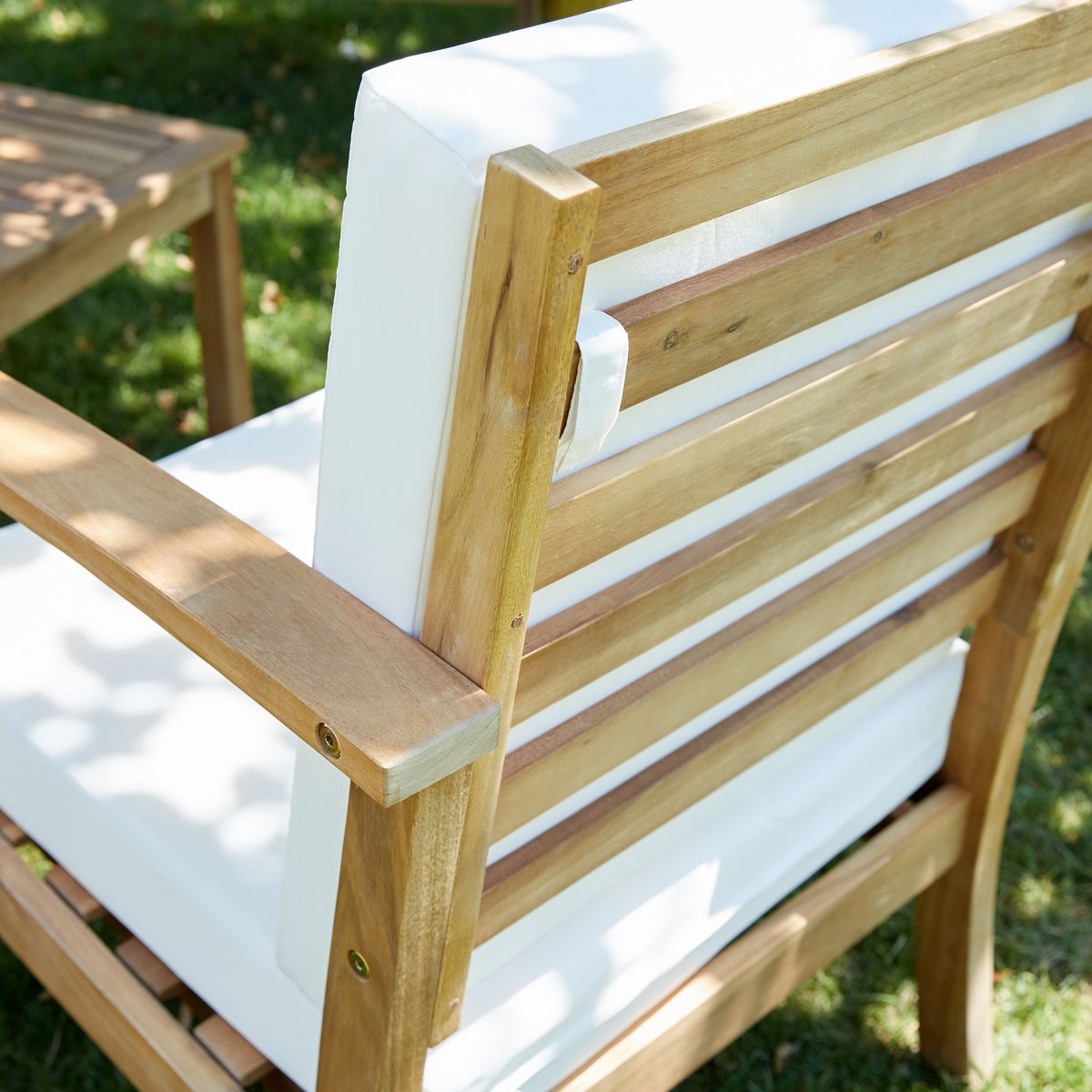 HANOÏ - Salon de jardin en acacia massif 4 pers.