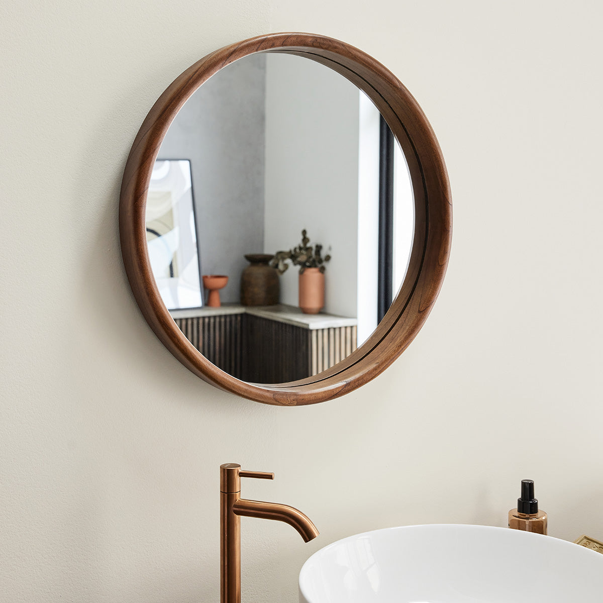 TRINIDAD - Miroir en mindi massif finition noyer rond Ø50 cm