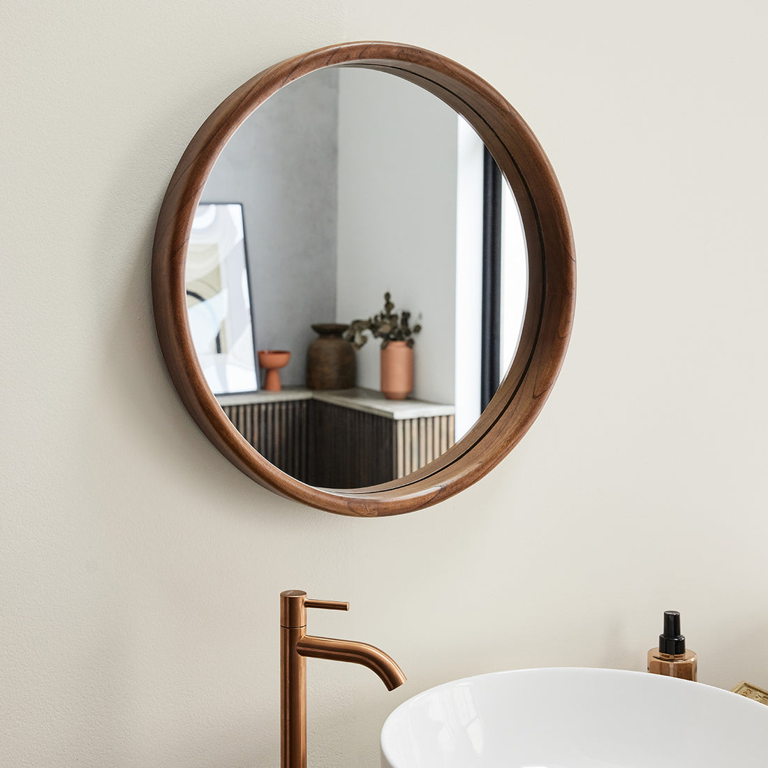 TRINIDAD - Miroir en mindi massif finition noyer rond Ø50 cm