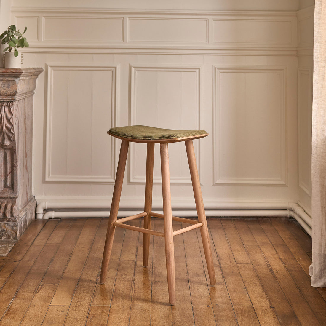 AMBRE - Tabouret de bar en teck massif assise velours cotelé 75 cm