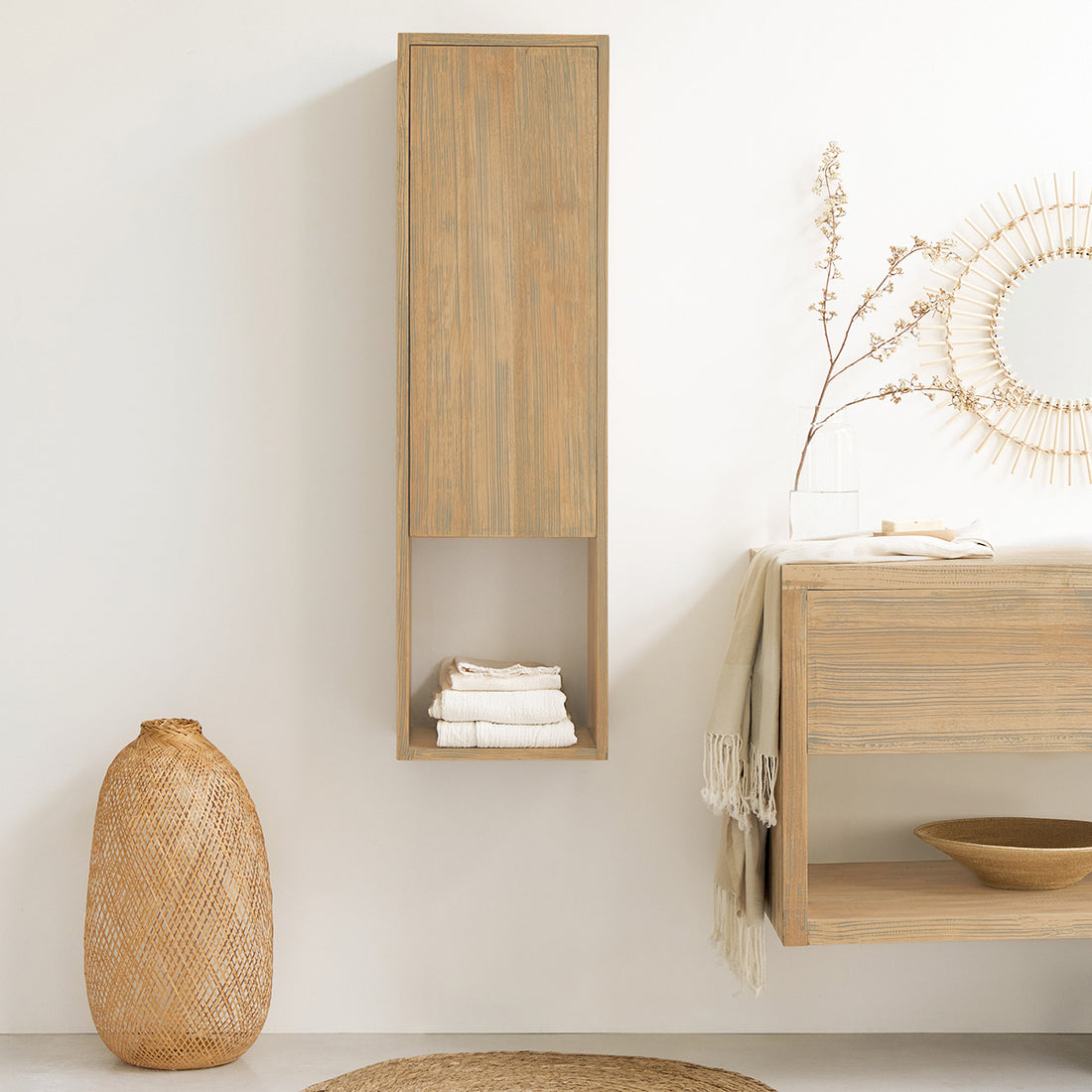 CALI - Colonne de salle de bain en hévéa massif suspendue 120