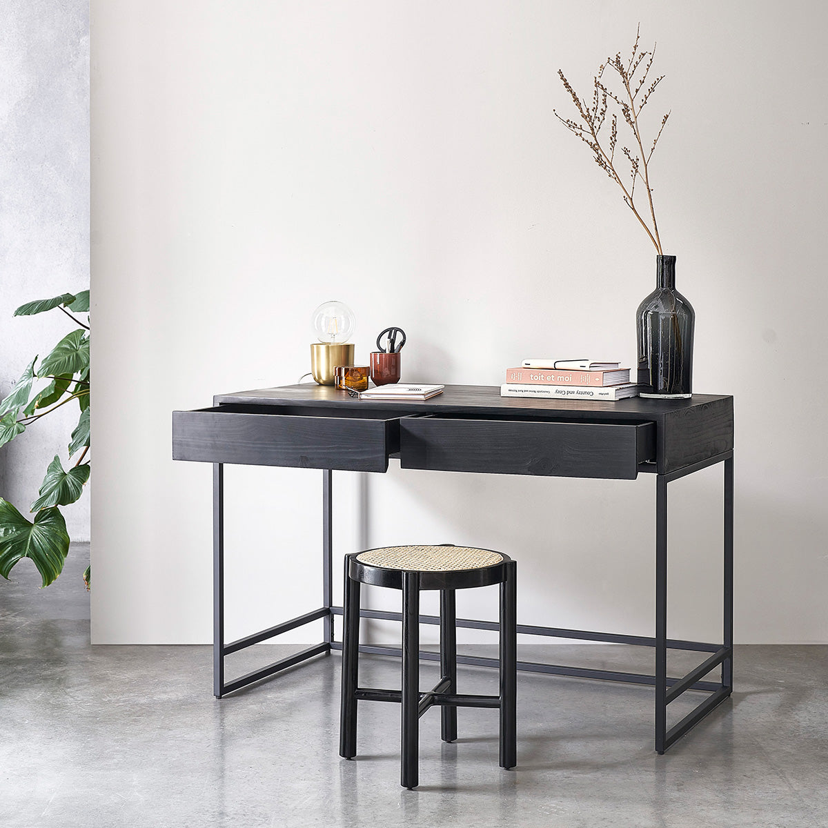 714-bureau_en_pin_massif_et_metal_120_cm-03.jpg