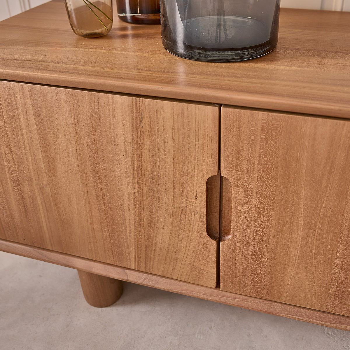 GUSTAVE - Meuble TV en teck massif 150 cm