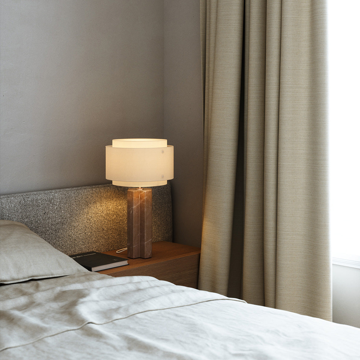 Lampe à poser en marbre beige