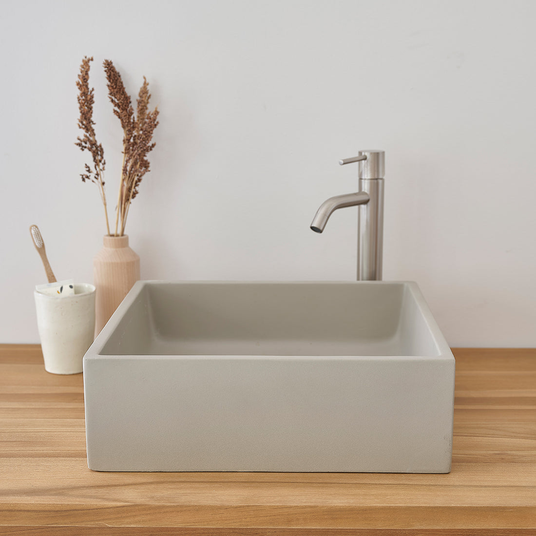 PURE - Vasque en béton gris carrée 37 cm