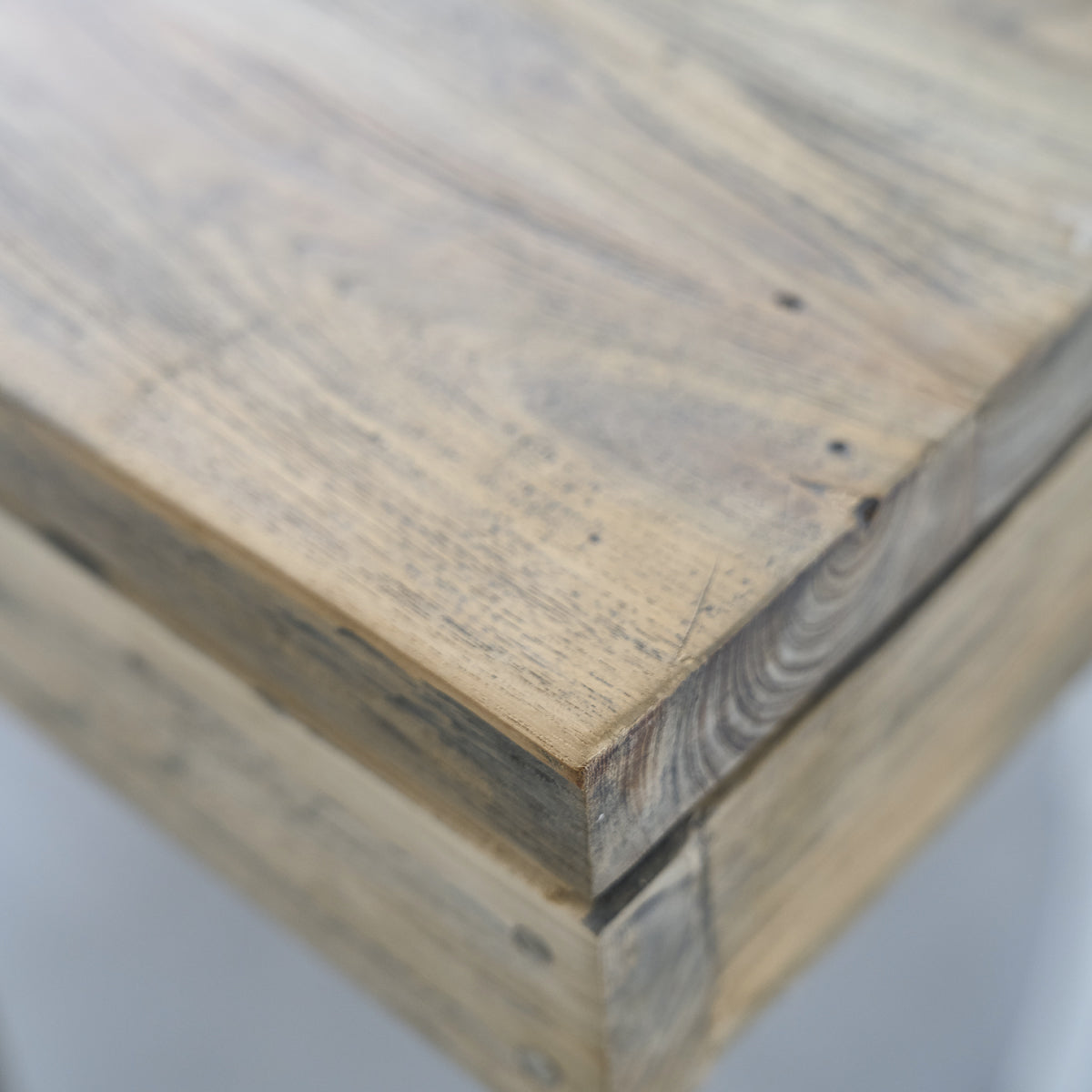 CARGO - Table en teck massif recyclé extensible 10 pers.