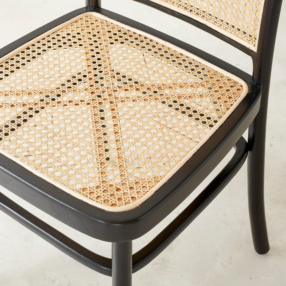 ARON - Chaise en acajou massif et cannage