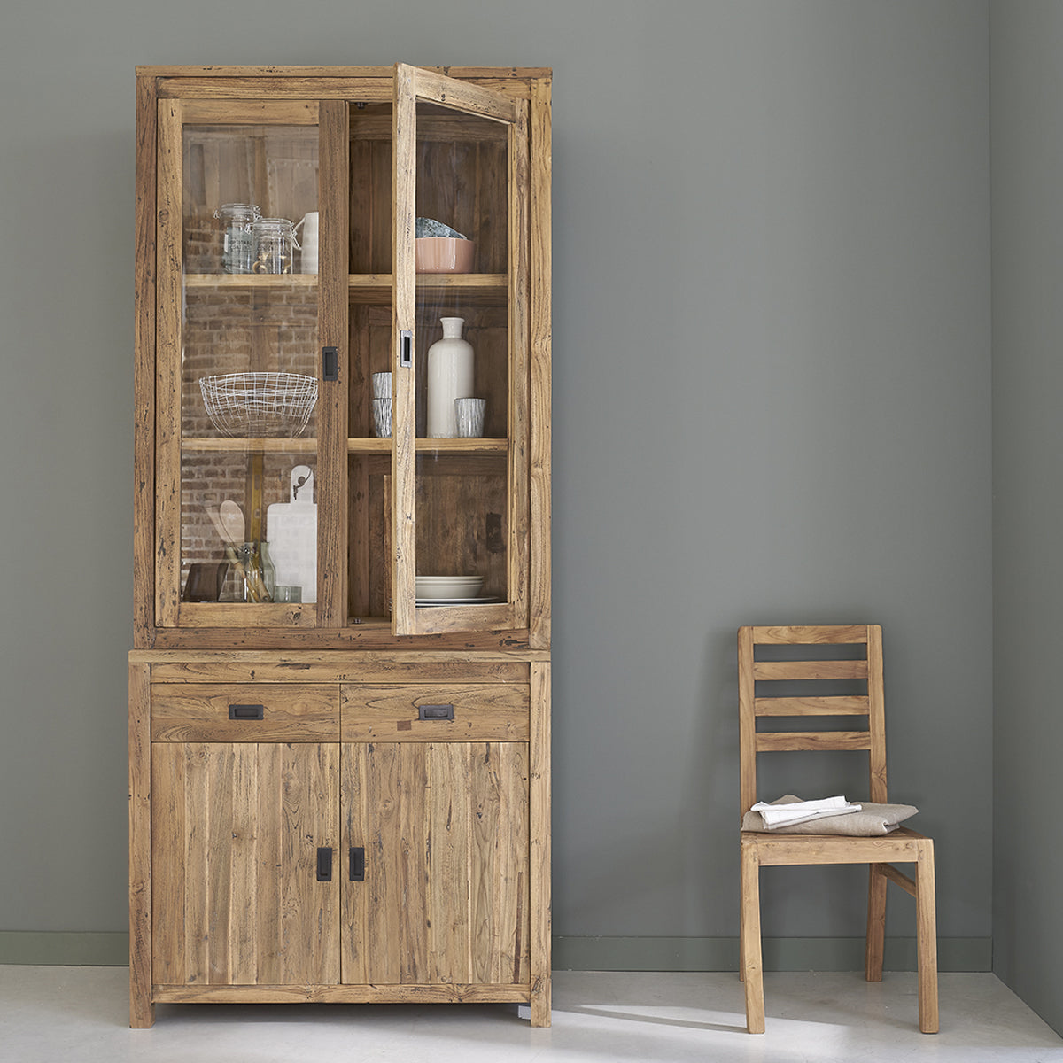 CARGO - Vaisselier en teck massif recyclé 100 cm