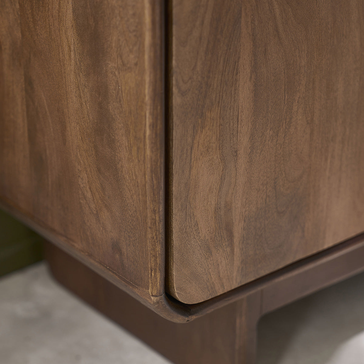 SOFIA - Buffet en manguier massif 160 cm