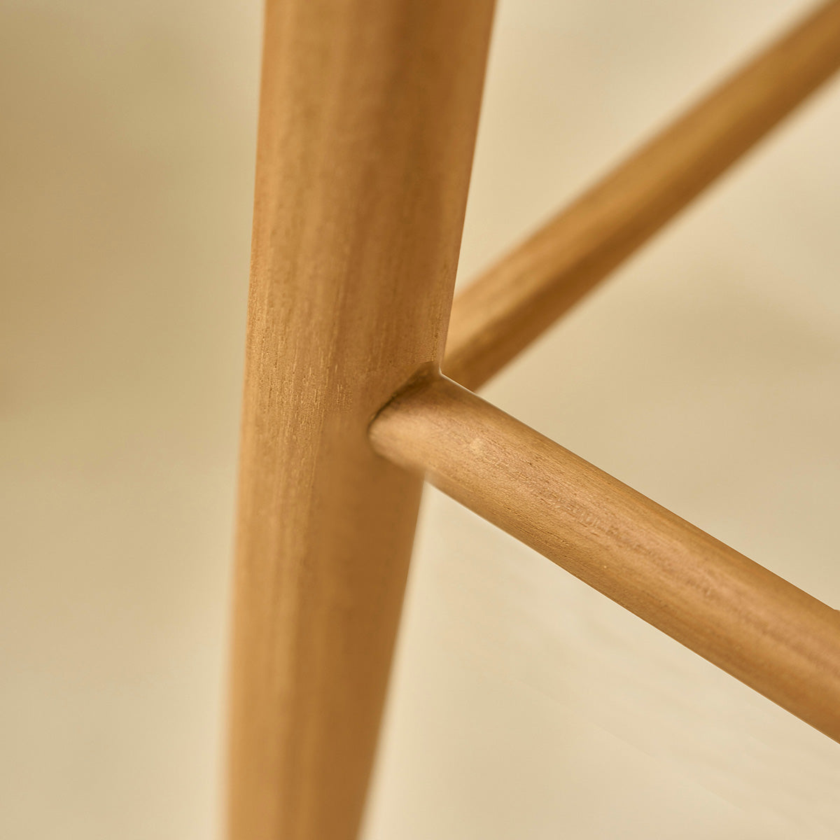 AMBRE - Tabouret en teck massif 75 cm