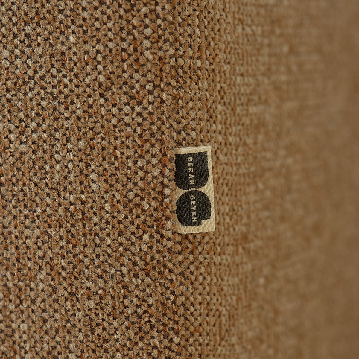 ALPHONSE - Canapé droit 3 places en tissu texturé marron clair chiné