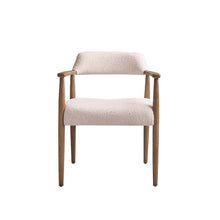 Chaise en chêne massif et tissu bouclette écrue