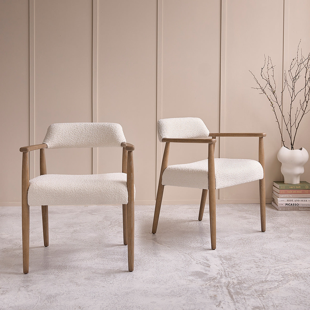 LUISA - Chaise en chêne massif et tissu bouclette écrue