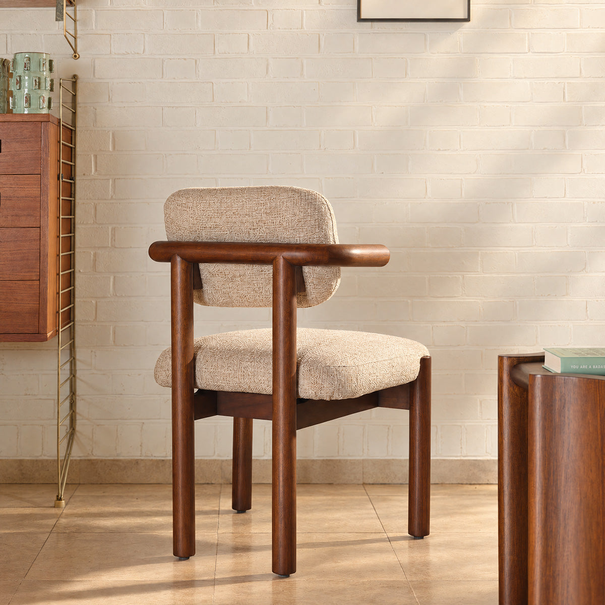 NEO - Chaise en mindi massif et tissu texturé beige chiné