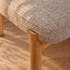 Chaise en mindi massif naturel et tissu texturé beige chiné