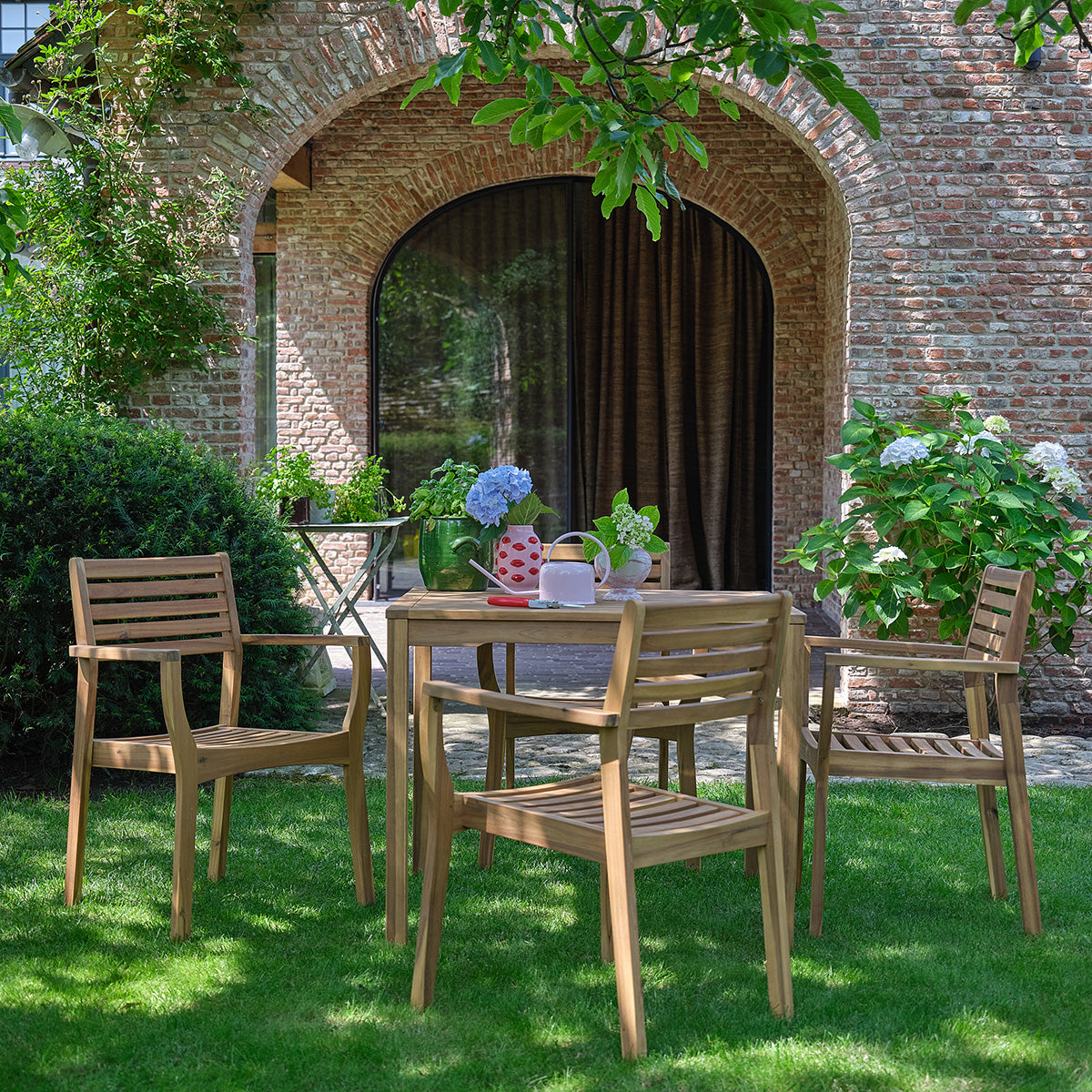 MILOS - Fauteuil de jardin en acacia massif huilé (lot de 4)